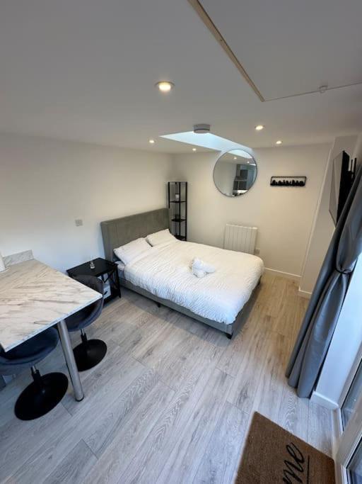 Whitsun - Brand New Listing! Apartament Bristol
