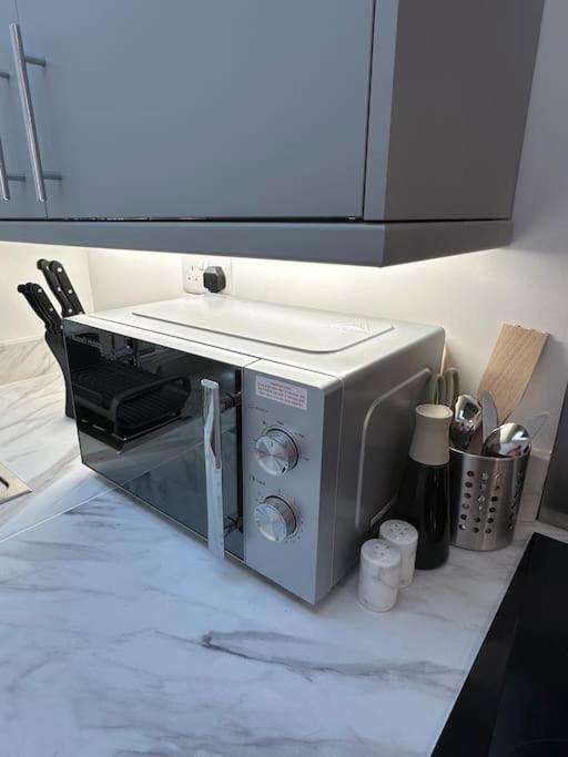 Apartament Whitsun - Brand New Listing! *