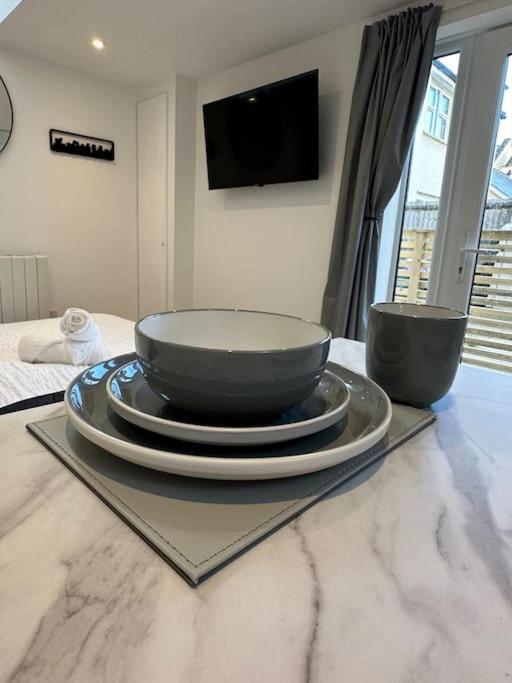 Whitsun - Brand New Listing! Apartament *